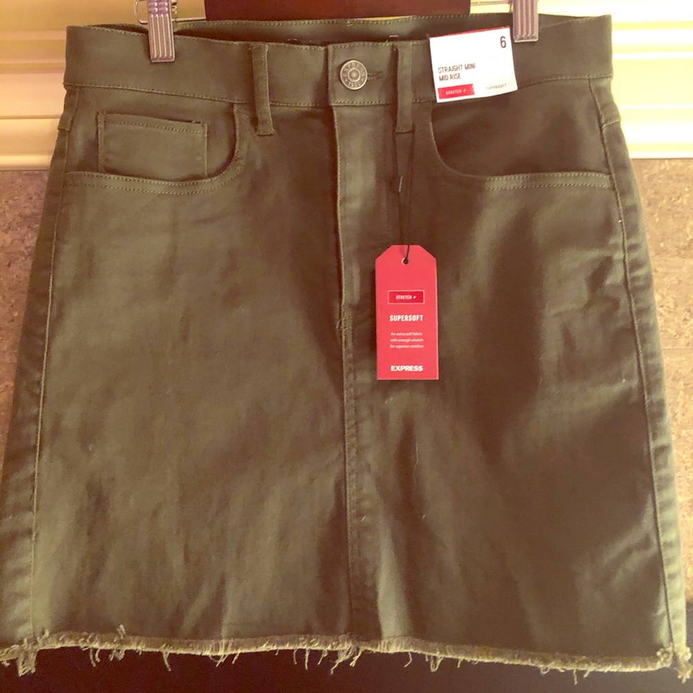 Express Straight Mid Rise Mini Skirt - Picture 1 of 2